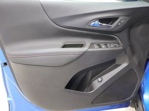Used 2024 Chevrolet Equinox RS AWD/4WD image 13