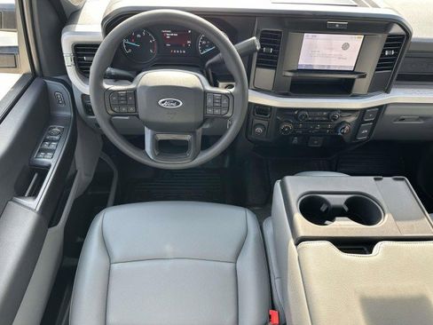 New 2026 Ford F350 XL w/ XL Driver Assist Package RWD image 22