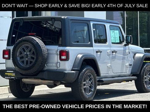 Used 2024 Jeep Wrangler Unlimited Sport AWD/4WD image 4