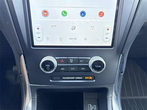 Used 2022 Ford Edge Titanium w/ Equipment Group 301A image 25