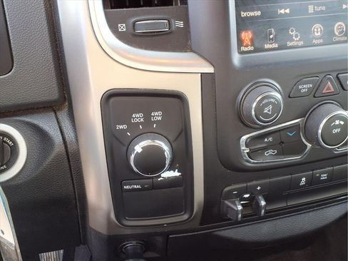 Used 2014 RAM 2500 SLT image 7