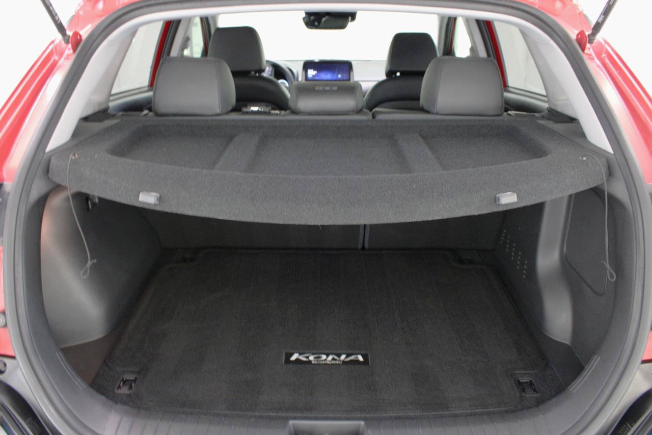 Used 2023 Hyundai Kona Limited AWD/4WD image 70