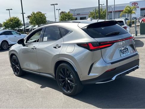 New 2026 Lexus NX 350h F Sport AWD/4WD image 4
