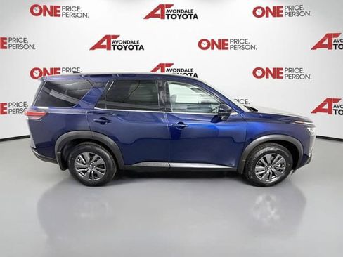 Used 2022 Nissan Pathfinder S FWD image 8