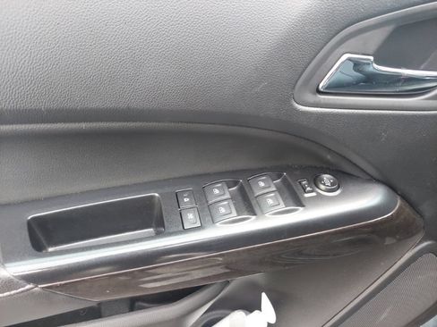 Used 2019 GMC Canyon SLE w/ Elevation Edition AWD/4WD image 10