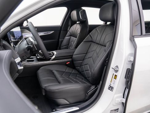 New 2025 BMW 760i xDrive 760i xDrive image 15