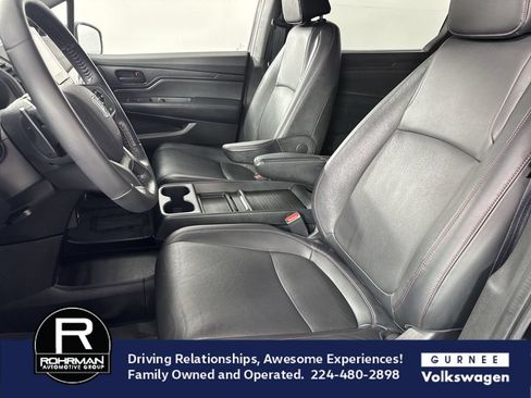Used 2023 Honda Odyssey Sport image 4