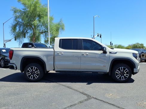 Used 2026 GMC Sierra 1500 AT4 w/ AT4 Premium Package AWD/4WD image 4