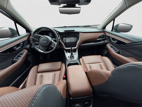 Used 2025 Subaru Outback Touring XT w/ Popular Package #2 image 7