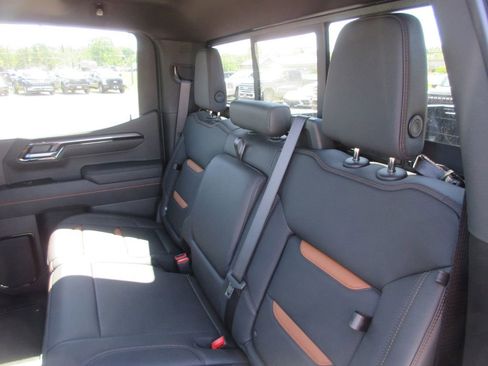 New 2026 GMC Sierra 1500 AT4 AWD/4WD image 13
