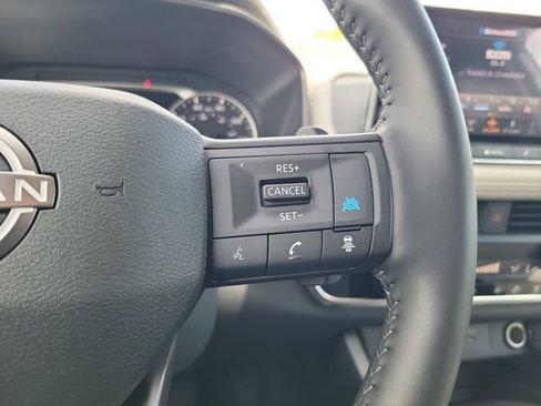 Certified 2026 Nissan Rogue SV w/ SV Premium Package FWD image 22