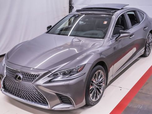 Used 2018 Lexus LS 500 image 1