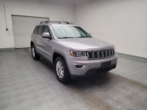 Used 2021 Jeep Grand Cherokee Laredo X AWD/4WD image 13