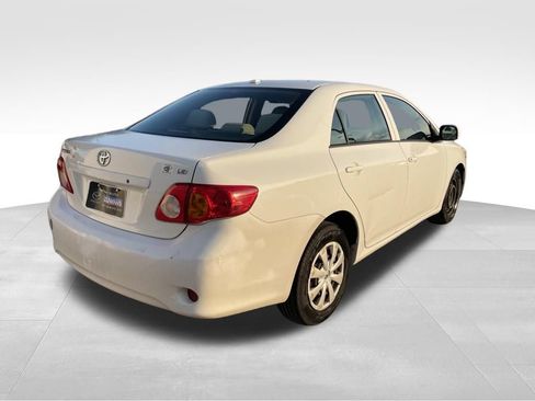 Used 2009 Toyota Corolla LE FWD image 5