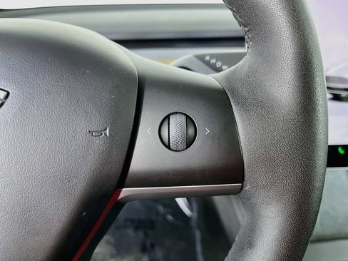 Used 2023 Tesla Model 3 Standard Range RWD image 15