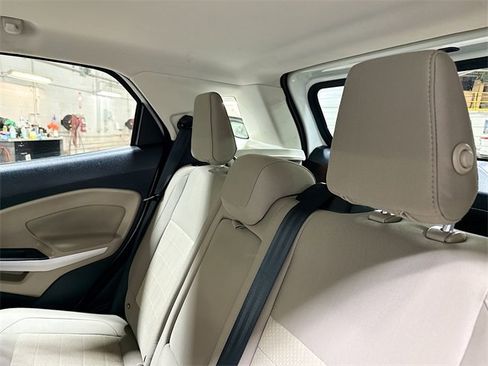 Used 2020 Ford EcoSport S image 24