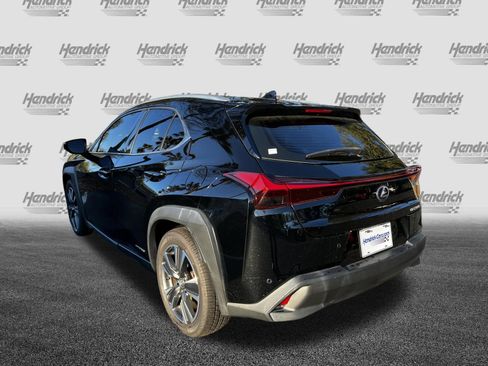 Used 2019 Lexus UX 250h w/ Premium Package image 7