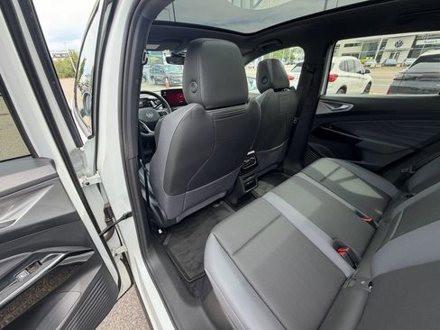 Used 2023 Volkswagen ID.4 Pro S Plus AWD/4WD image 11