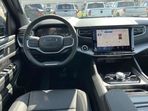 New 2026 Jeep Grand Wagoneer Limited AWD/4WD image 6