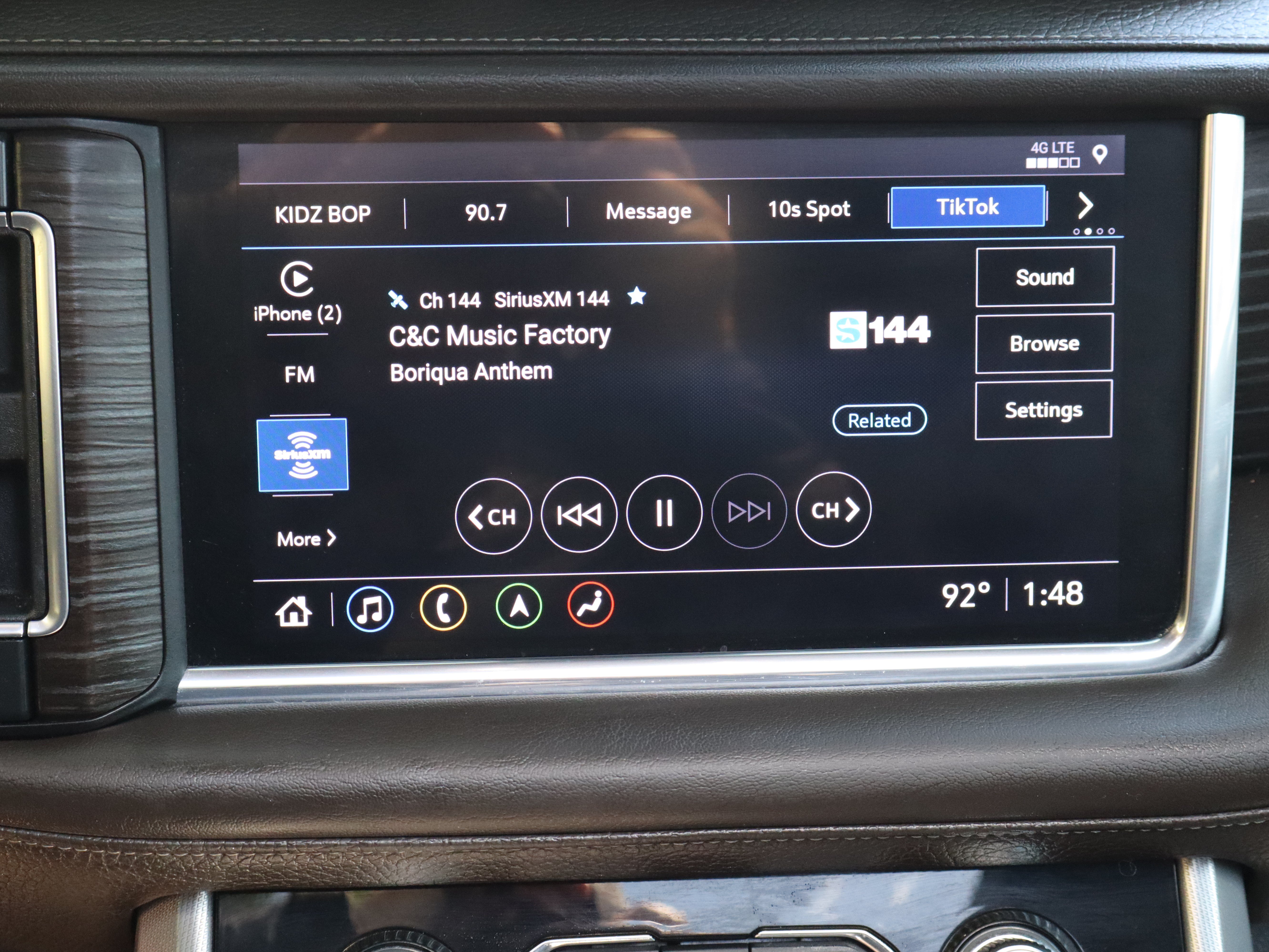 Used 2021 GMC Yukon Denali w/ Denali Ultimate Package AWD/4WD image 35