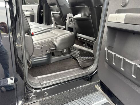 Used 2016 Ford F350 Lariat w/ Lariat Ultimate Package AWD/4WD image 28