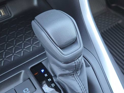 New 2025 Toyota RAV4 LE image 6