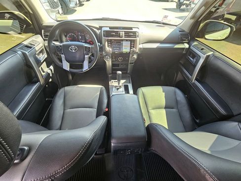 Used 2022 Toyota 4Runner SR5 Premium w/ Moonroof Package image 15