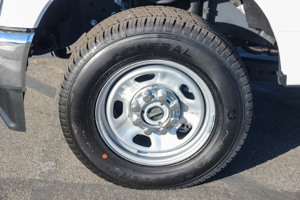 New 2025 Ford F350 XL w/ XL Chrome Package AWD/4WD image 14