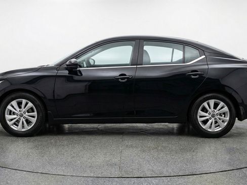 Used 2025 Nissan Sentra S image 5