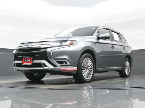 Used 2019 Mitsubishi Outlander GT image 28