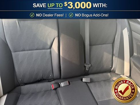 Used 2021 Nissan Versa SV FWD image 23