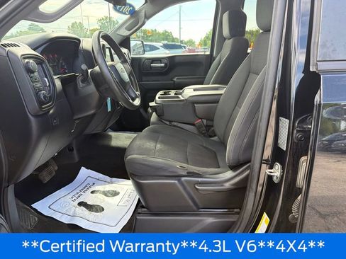 Used 2019 Chevrolet Silverado 1500 Custom w/ Custom Value Package AWD/4WD image 17