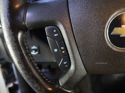 Used 2020 Chevrolet Express 2500 Extended w/ Communications Package image 26