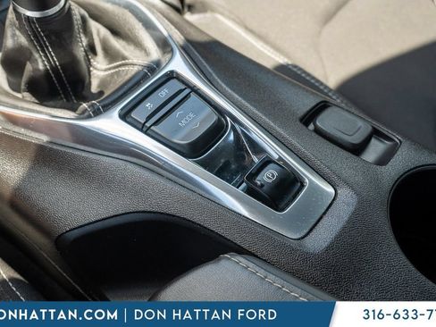 Used 2019 Chevrolet Camaro LT RWD image 11