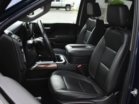 Used 2021 Chevrolet Silverado 1500 RST w/ All Star Edition Plus AWD/4WD image 9