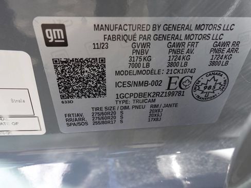 Used 2024 Chevrolet Silverado 1500 Custom image 18