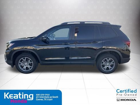Used 2025 Honda Passport TrailSport image 11
