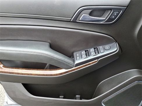 Used 2019 Chevrolet Tahoe LS w/ Enhanced Driver Alert Package image 13