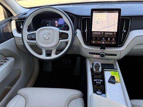 New 2026 Volvo XC60 T8 Ultra w/ Protection Package Premier image 12