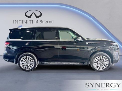 Certified 2026 INFINITI QX80 Luxe w/ Cargo Package AWD/4WD image 5