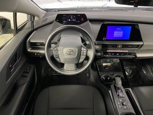 Certified 2024 Toyota Prius LE image 17