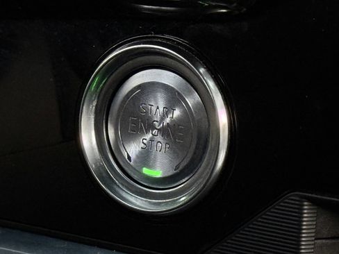 Used 2023 Chevrolet Corvette Z06 w/ Z07 Performance Package image 27