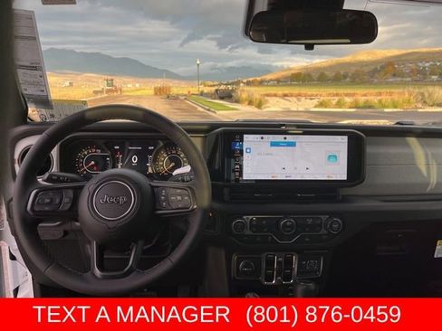 New 2025 Jeep Gladiator Sport AWD/4WD image 16