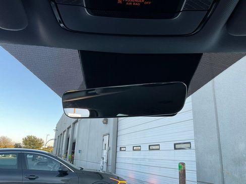 Used 2024 Hyundai Palisade SEL image 19