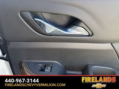 Certified 2023 GMC Acadia SLE w/ Driver Convenience Package image 35