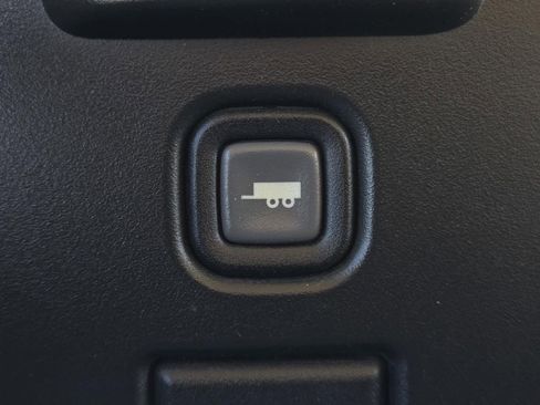 Used 2005 Chevrolet Express 3500 image 18