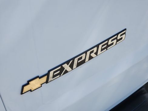 New 2025 Chevrolet Express 2500 w/ Driver Convenience Package image 8