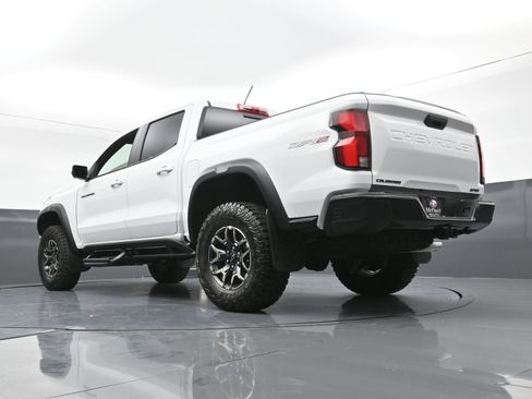 Used 2026 Chevrolet Colorado ZR2 w/ Technology Package image 26