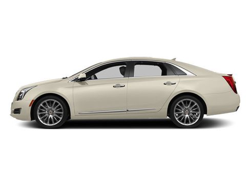 Used 2014 Cadillac XTS Luxury w/ Driver Awareness Package FWD image 4