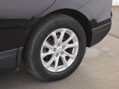 Used 2018 Chevrolet Equinox LT w/ Sun & Infotainment Package image 14